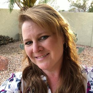 Meet your Posher, Carrie